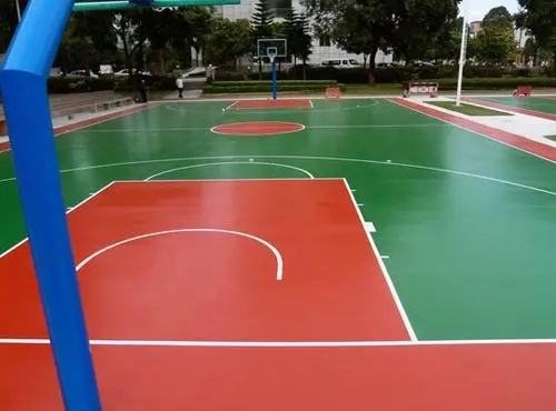 张家界球场地面翻新,裂缝修重要性